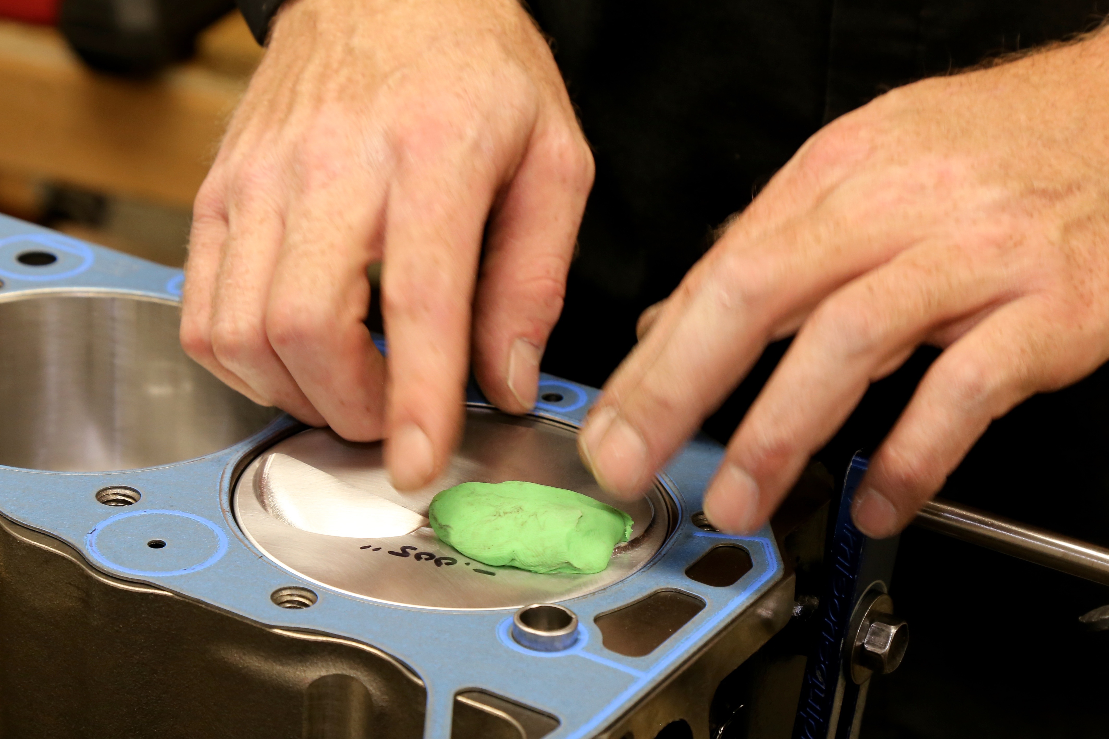 How to Check PistonToValve Clearance With Clay